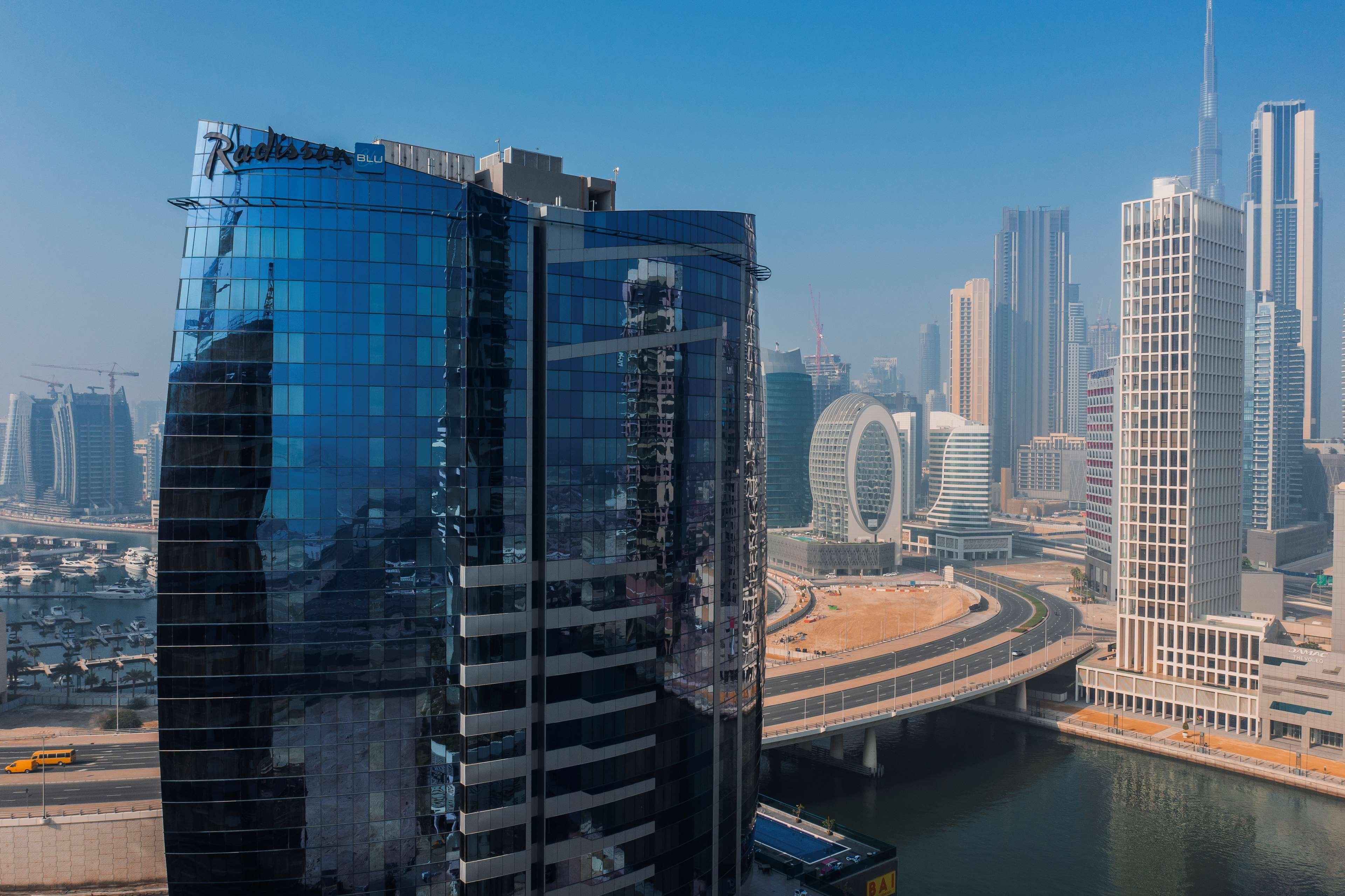Radisson Blu Hotel, Canal View Отель